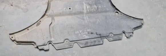 Audi A5 Sportback 8TA Engine splash shield/under tray 8K1863821H 8K2863821H