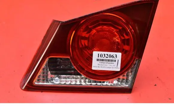 Honda Civic Rear/tail lights P5376R
