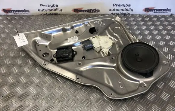 Mercedes-Benz E W212 Rear door window regulator with motor 981694104