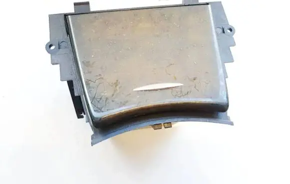 Mercedes-Benz E W211 Car ashtray A2116800350