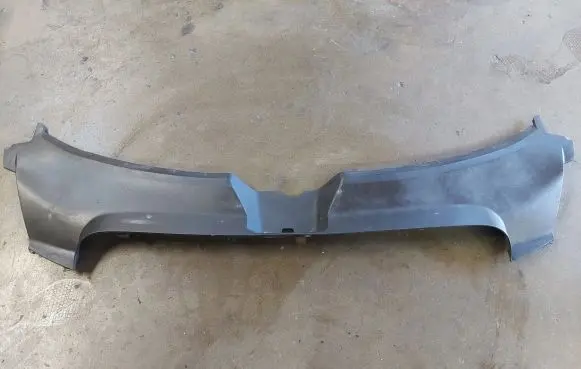 Audi A6 S6 C6 4F Radiator trim 4F0807081