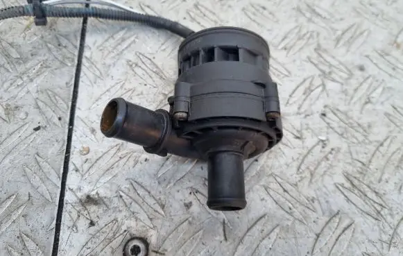 Renault Scenic III - Grand scenic III Electric auxiliary coolant/water pump