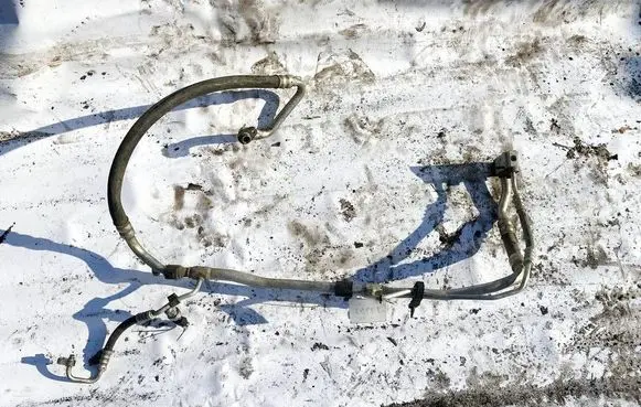 Hyundai Sonata Air conditioning (A/C) pipe/hose