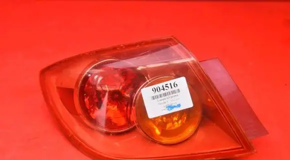 Mazda 323 F Rear/tail lights P2912