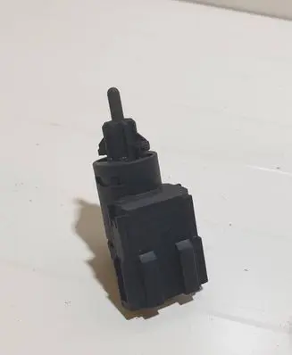 Audi A3 S3 8P Brake pedal sensor switch 3B0945511A 17128 19322007