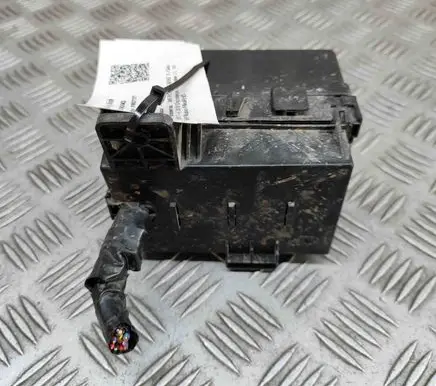 Mercedes-Benz X-class W470 Fuse box set 243821LA1D