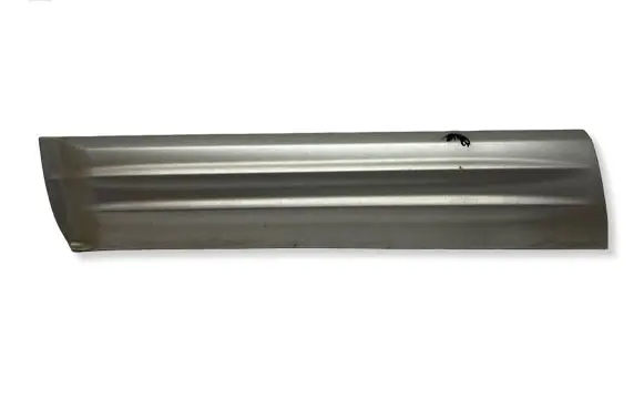 Mitsubishi Pajero Front door trim (molding) MR47857