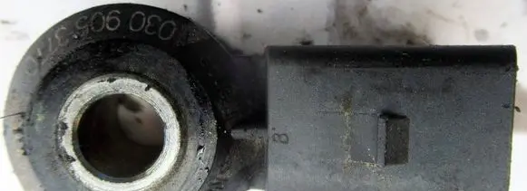 Skoda Octavia Mk3 (5E) Detonation knock sensor 030905377D