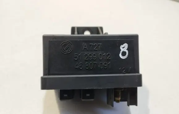 Alfa Romeo 147 Glow plug pre-heat relay 51299012 46807091