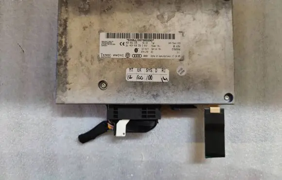 Audi A6 S6 C6 4F Bluetooth control unit module 4E0910336C 4E0862335