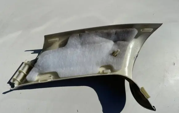 Mercedes-Benz C W204 (C) pillar trim A2046901525 SP5767