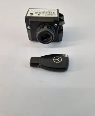 Mercedes-Benz B W245 Ignition lock 1695451908