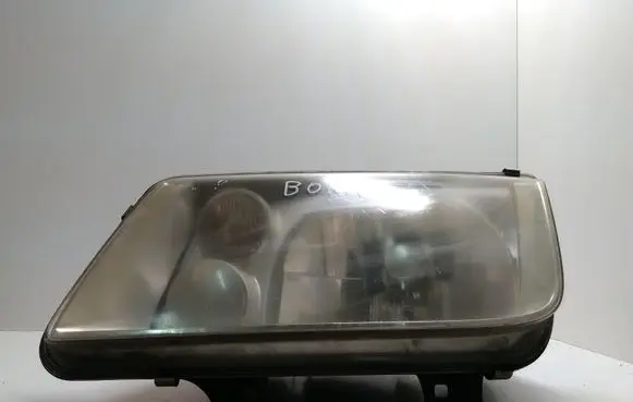 Volkswagen Bora Headlight/headlamp 