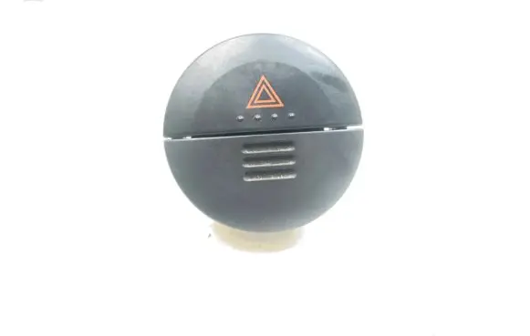 Nissan X-Trail T30 Hazard light switch 06016