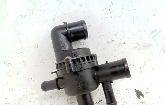 Thermostat/thermostat housing
