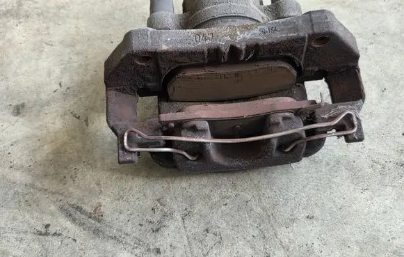 Opel Astra K Front brake caliper 8276X26THK