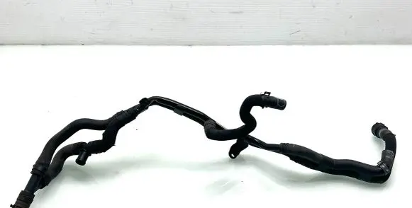 Volkswagen PASSAT B8 Engine coolant pipe/hose 5Q0121065H