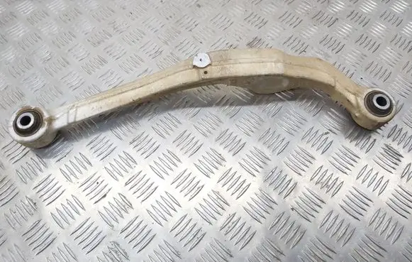Nissan X-Trail T32 Rear upper control arm/wishbone