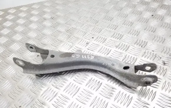Volvo V70 Rear control arm