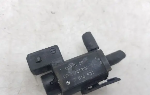 BMW 5 E60 E61 Turbo solenoid valve 7810831 70231800