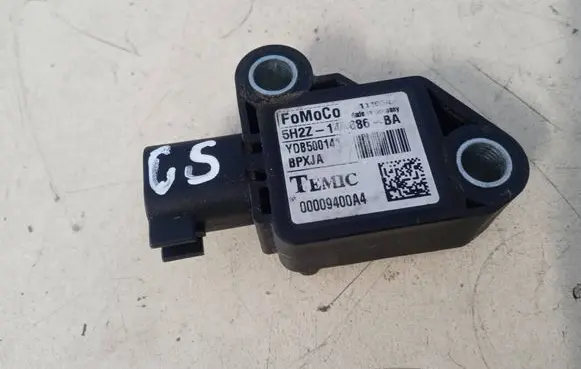 Land Rover Discovery 3 - LR3 Airbag deployment crash/impact sensor YDB500141