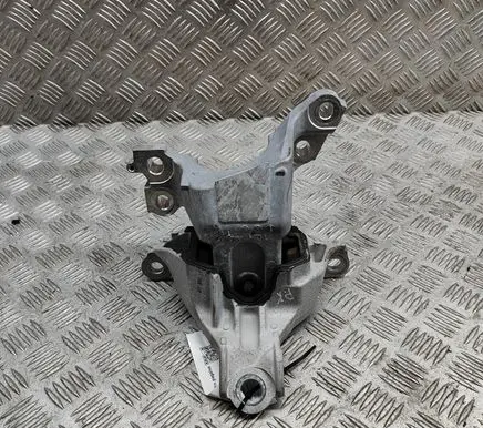 Honda Civic X Engine mount bracket 50850TGHA02