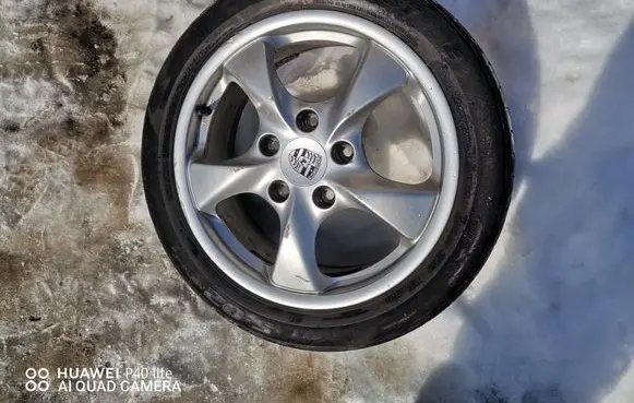 Porsche Boxster 986 R17 alloy rim 98636212606 85J17H2ET48