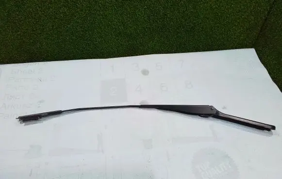 Iveco Daily 6th gen Front wiper blade arm 5801645537