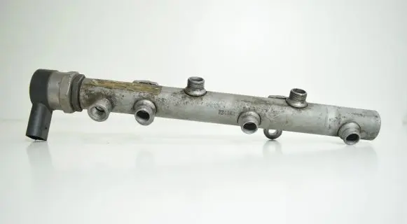 Audi Q7 4L Fuel main line pipe 059130090AG