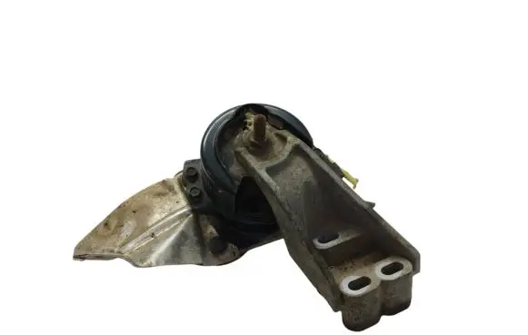 Ford Escape Engine mount bracket