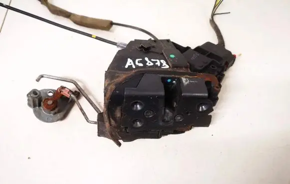 Mazda 3 I Front door lock 3n6aa21813k 3n6a-a21813-k