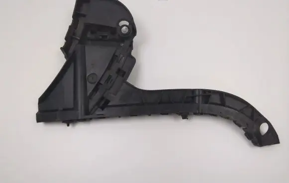 Volvo XC70 Rear bumper mounting bracket 30678703