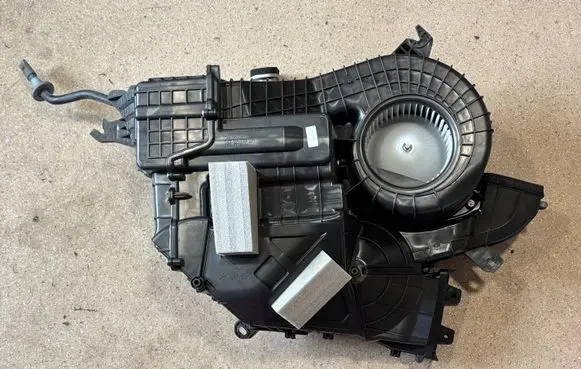 KIA EV9 Interior heater climate box assembly 97900DO000