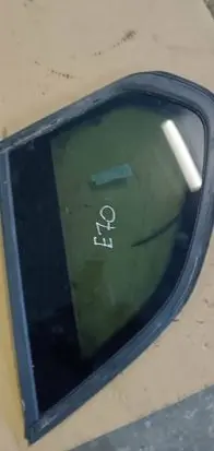 BMW X5 E70 Rear side window