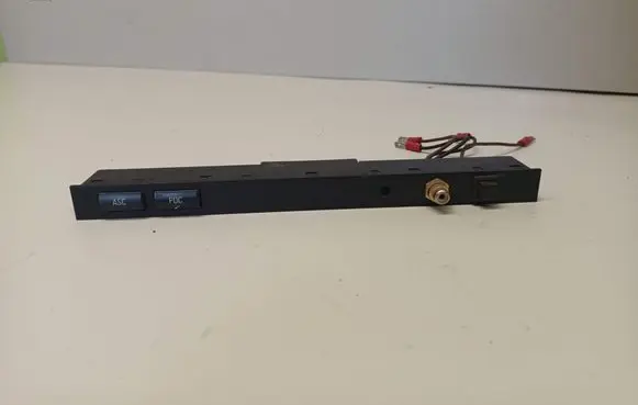 BMW 5 E39 Traction control (ASR) switch 61318373708 8373708