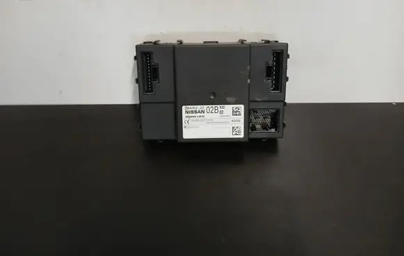 Nissan Qashqai Comfort/convenience module 284B2JD02B 5WK49374