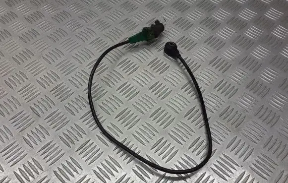 Audi A4 S4 B5 8D Camshaft vanos timing valve 