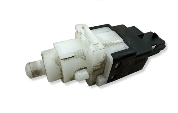 Alfa Romeo 159 Brake pedal sensor switch 46840510