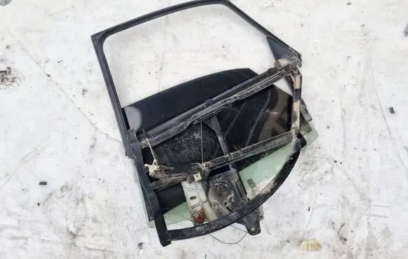 Audi A4 S4 B5 8D Rear door window/glass frame 