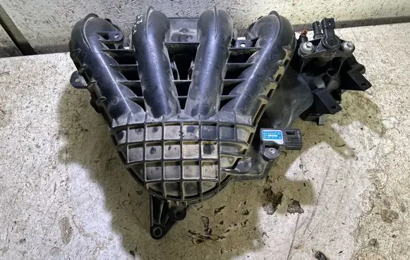 Ford Fusion II Intake manifold 3112121290 9E5GAG L507