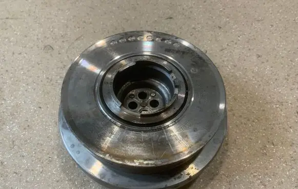 BMW 3 G20 G21 Crankshaft pulley 9888452