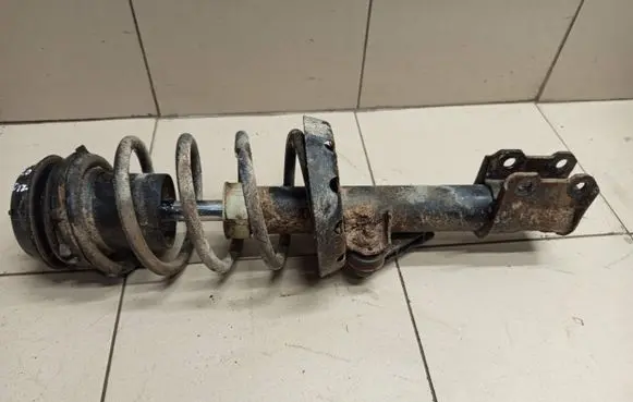 Opel Zafira A Front shock absorber with coil spring