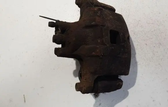 Mitsubishi Lancer X Front brake caliper
