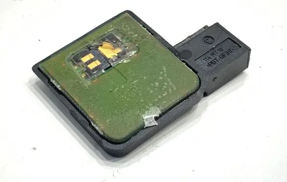 BMW 5 E60 E61 Air conditioning (A/C) pressure sensor 6921750