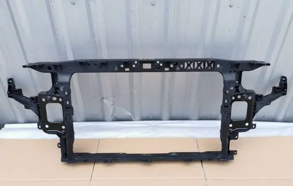 Hyundai i30 Radiator support slam panel 64101-G4000