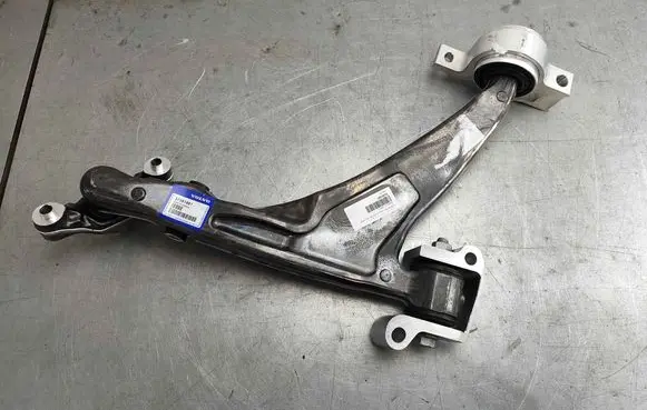 Volvo XC90 Front control arm 32381881 32246810 32381880