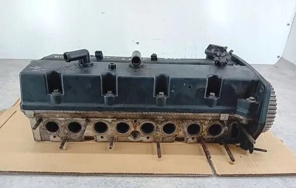 KIA Carnival Engine head 