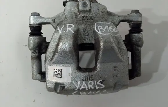 Toyota Yaris Cross Front brake caliper