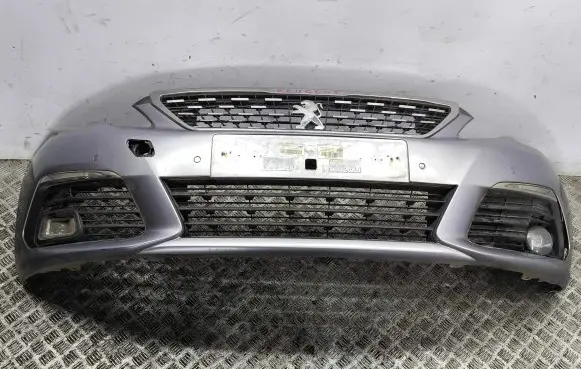 Peugeot 308 Front bumper