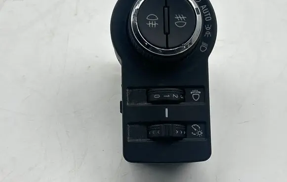 Opel Mokka Light switch 95297422 10026915 20140421
